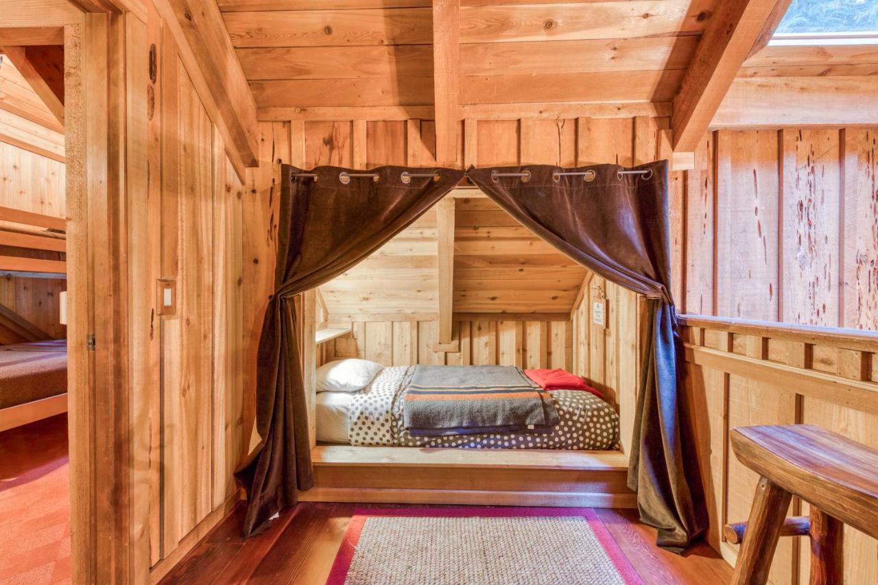 Sycamore Lodge Rhododendron Экстерьер фото